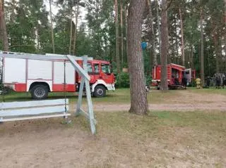 Na Jeziorze Rajgrodzkim mężczyzna wypadł z jachtu do wody