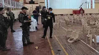 Służby na miejscu wybuchu w sali gimnastycznej Uniwersytetu Stanowego Mindanao