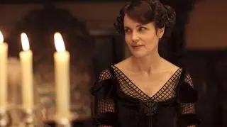 Elizabeth McGovern (Cora Crawley)