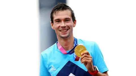 Średni skoczek, wybitny kolarz. Primoż Roglić mistrzem olimpijskim