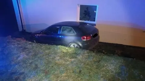 Kobieta wjechała w budynek, była pijana