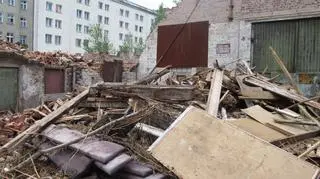 Przez lata zaniedbywane i obrócone w ruderę kamienice przy zbiegu ulic Pułaskiego i Kościuszki mają zyskać nowy blask. Część z nich zostanie przekształcona w luksusowe lofty. Inne znikną z powierzchni.
