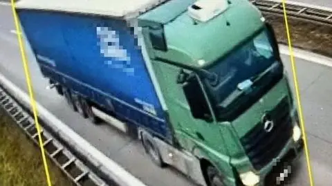 Kierowca ciężarówki potrącił pieszego