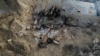 Wał był zbudowany z drewna, kamieni i piasku