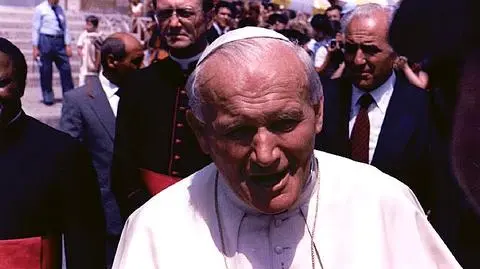 "Jan Paweł II bardzo was kochał". Przesłanie papieża Franciszka do młodzieży