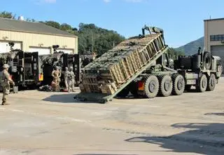 Co dać Ukrainie? Przemysł zbrojeniowy nie nadąża