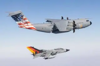 Airbus A400M i Tornado pomalowane z okazji manewrów Air Defender 2023
