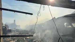 Pożar dwóch kurników. W środku kilkanaście tysięcy kurcząt