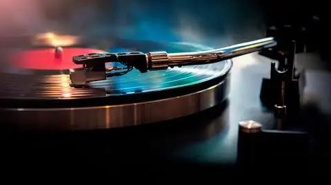 Winyle wyprzedzają płyty CD pierwszy raz od dekad