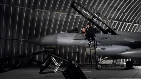 Jak wygląda ochrona naszego nieba? Ile pali F-16? Tajniki pracy najlepszych polskich pilotów 