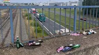 Butelki z benzyną stały na wiadukcie kolejowym 