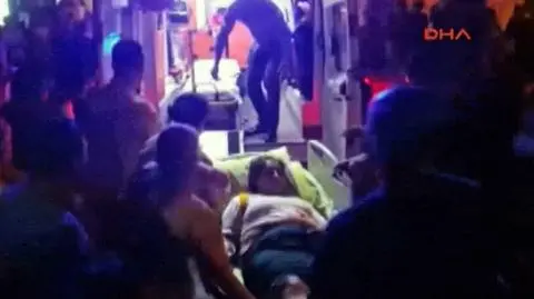 21.08.2016 | Turcja: zabawa przerodziła się w tragedię. Zamach podczas wesela, dziesiątki zabitych i rannych