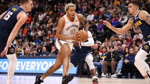 Sochan kontuzjowany. Spurs dalej w kryzysie