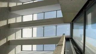 Dach widziany od dołu 