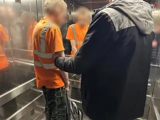 Aresztowany za atak z nożem na nastolatka w autobusie