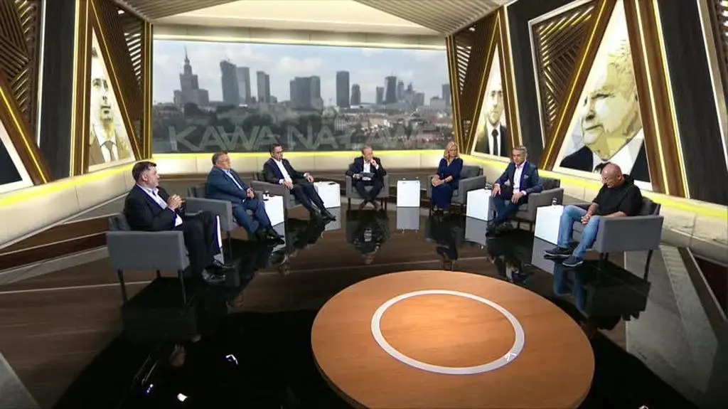 Kawa na ławę 4 Kamiński