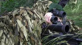 Zakamuflowani snajperzy