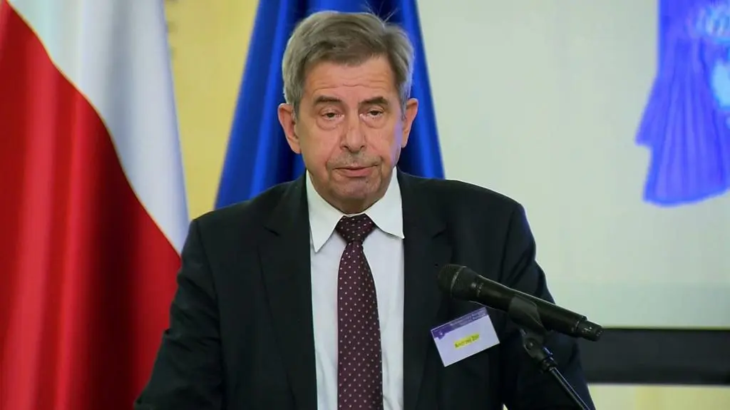 Prof. Zoll: walczymy przeciwko powrotowi do czasów PRL z faktycznym władztwem pierwszego sekretarza partii