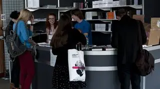 Do obejrzenia jest 440 filmów