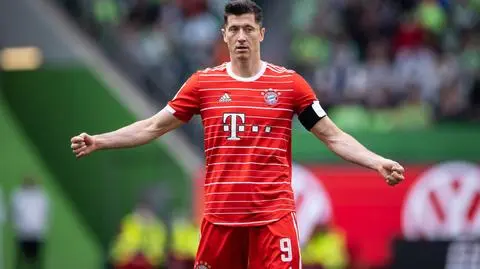 Transfer Lewandowskiego do Barcelony nabiera tempa. "Kluczowe etapy"