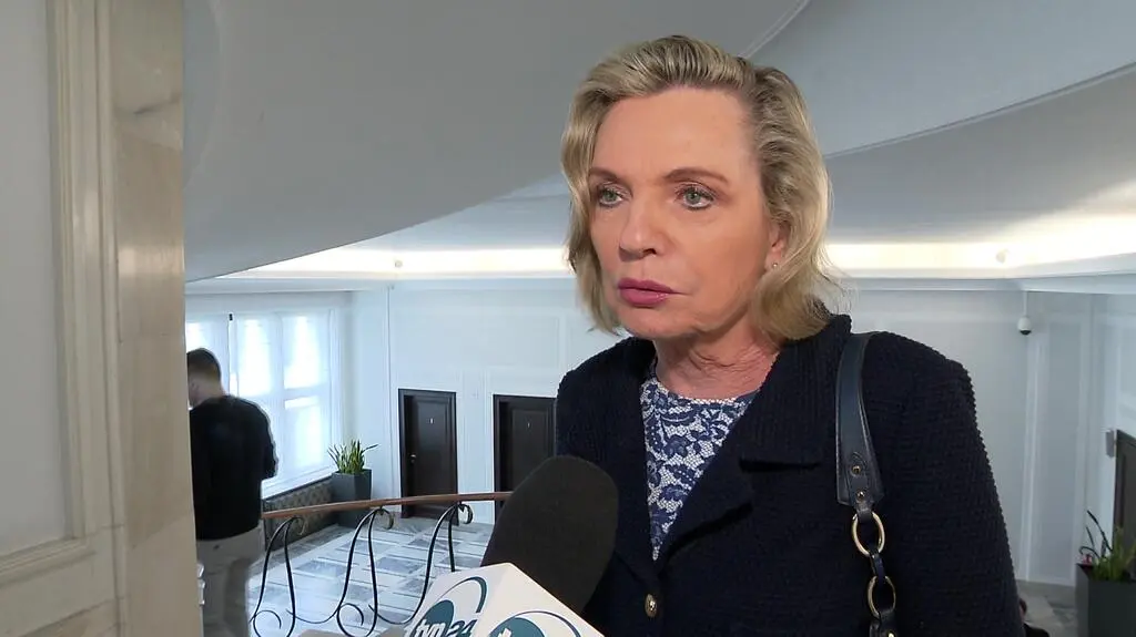 Anna Maria Anders odpiera zarzuty o loty w celach prywatnych