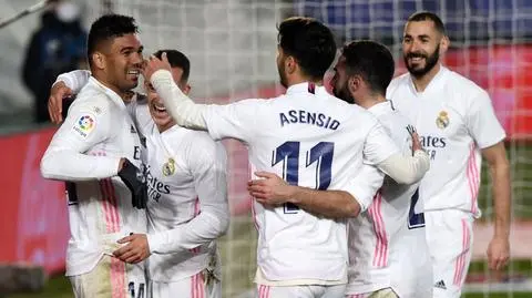 Real i Benzema śrubują swoje serie