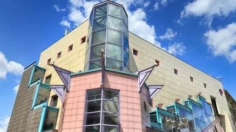 wroclaw solpol shutterstock_1771248542