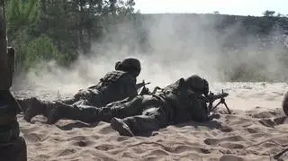NATO: amerykańsko-portugalski szturm z użyciem karabinów
