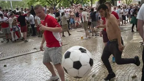 20.06.2016 | Francja już jest zmęczona Euro 2016. Ekscesy kiboli dają się we znaki Francuzom