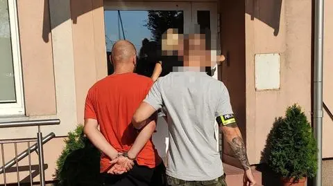 Wrócił na stację, na której kiedyś pracował. Z łomem w ręku