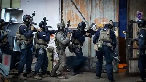 Akcja funkcjonariuszy CBŚP i KAS w nielegalnej fabryce