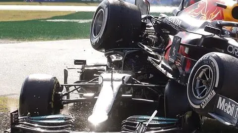 "Halo uratowało Lewisowi życie". Zdjęcie, które pokazuje, że mogło dojść do tragedii