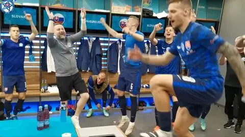 "Czarne oczy ma, to musi być moja kochana!". Wielka feta w słowackiej szatni