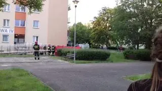 Nie żyje dwoje dzieci, które wypadły z okna na dziewiątym piętrze