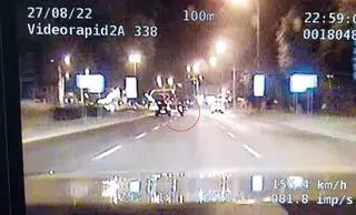 Policja ruszyła w pościg za motocyklistą 