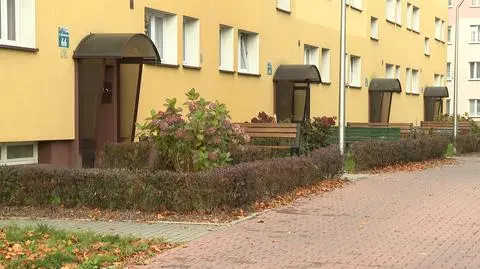 Oświęcimski blok, w którym doszło do morderstwa 26-latki i uprowadzenia jej córki