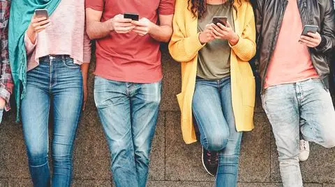 UOKiK nałożył kary na influencerów. Maffashion, Kruszwil i Dubiel zapłacą najwięcej