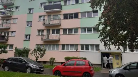Tragedia na łódzkim osiedlu. Kobieta zmarła w szpitalu, mężczyzna walczy o życie
