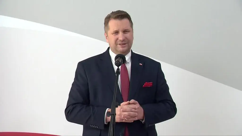 Czarnek: przy nauce zdalnej nie ma podziału uczniów na zaszczepionych i niezaszczepionych