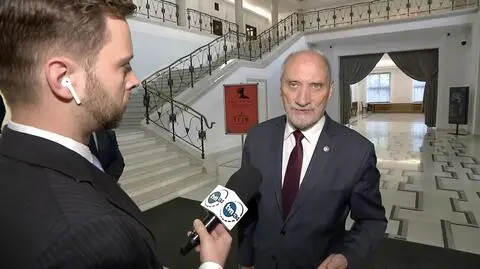 Macierewicz: ja mówię, jak wygląda naprawdę to, co powinno być opublikowane