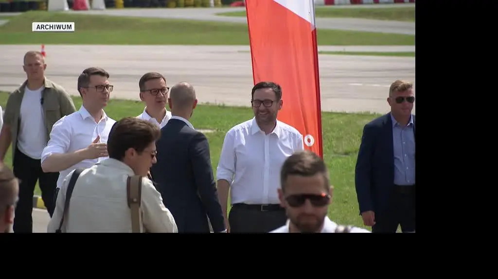 obajtek foto