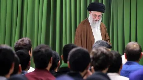 Ajatollah Chamenei: Iran nie ustąpi, Reagan był mądrzejszy od Trumpa