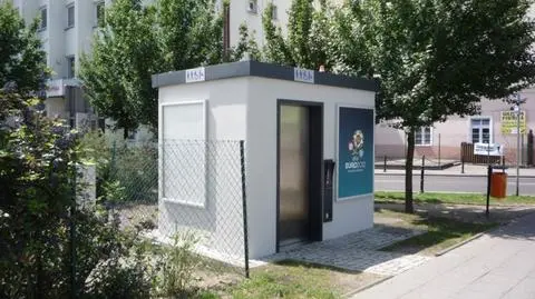 Nowoczesne toalety z "niespodzianką" dla oszustów