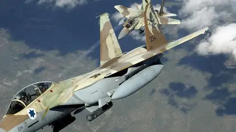 Bombami w Iran? Na razie nie