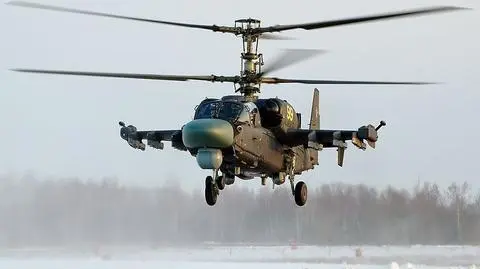 Ka-52 Aligator to bojowy śmigłowiec rosyjskiej produkcji
