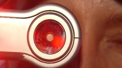 Premier jak Wielki Brat?