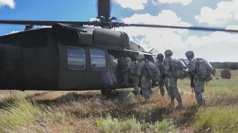 Pentagon zawiesza decyzję Kalifornii: weterani nie oddadzą pieniędzy