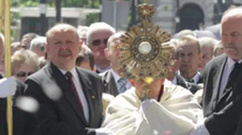 "Nie zrównujmy małżeństwa z innymi związkami"