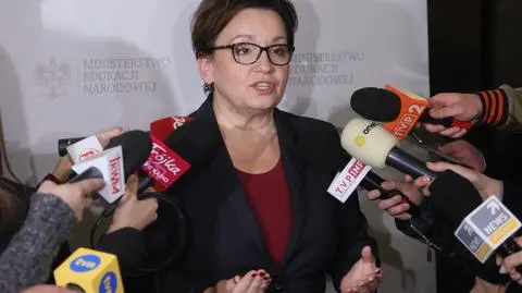 Inne dane podaje ZNP, inne minister edukacji