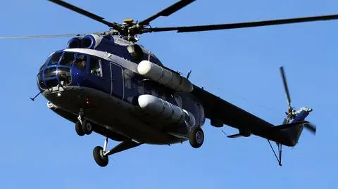 Śmigłowiec z 13 osobami na pokładzie rozbił się w dżungli